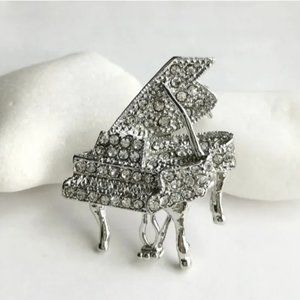 Crystal silver tone piano brooch pin 🆕